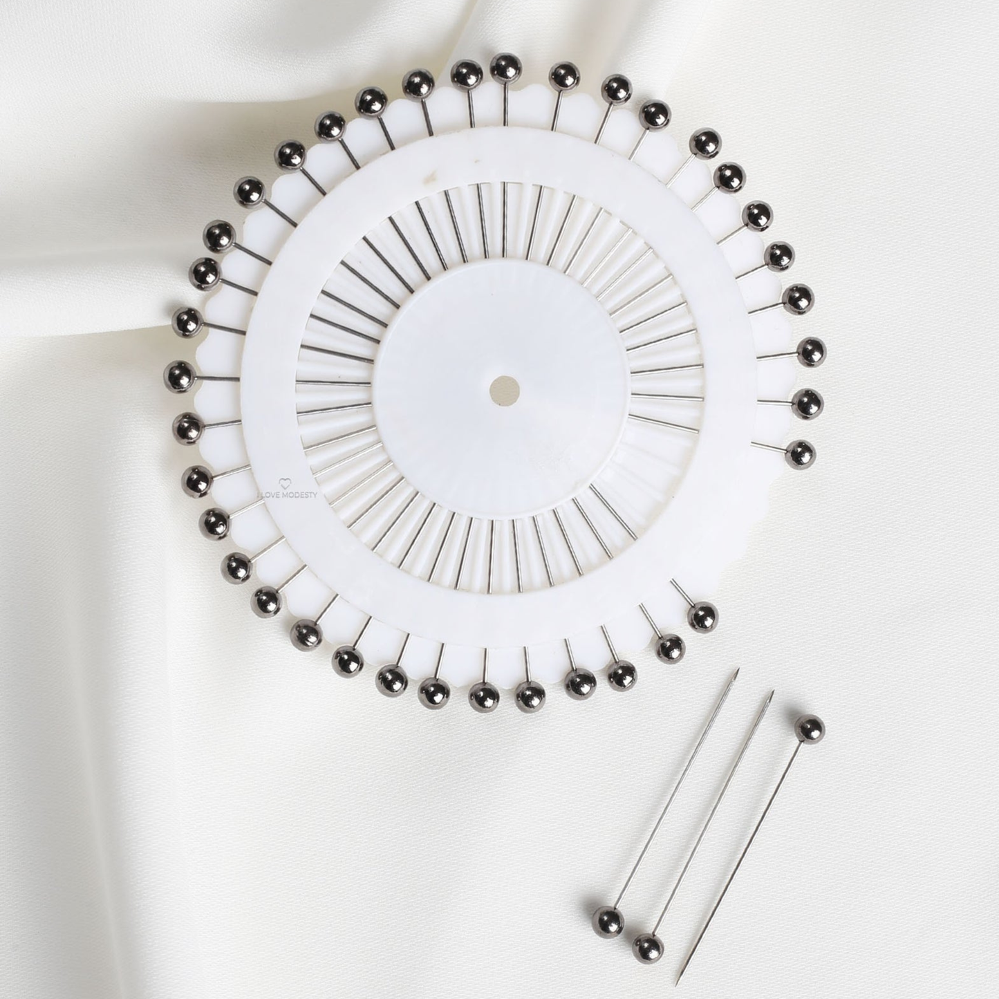 Metallic Silver Hijab Pins – Premium Secure Scarf Pins